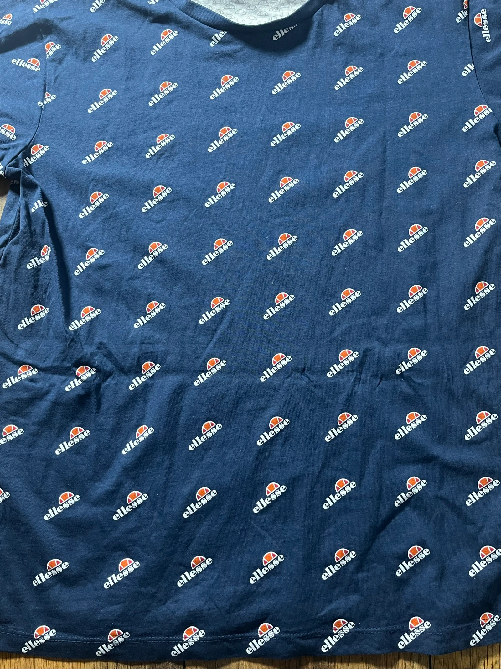 Trendy Streetwear Navy Blue All-Over Print T-Shirt - Ellesse - Size L - Very Good Condition – photo 5